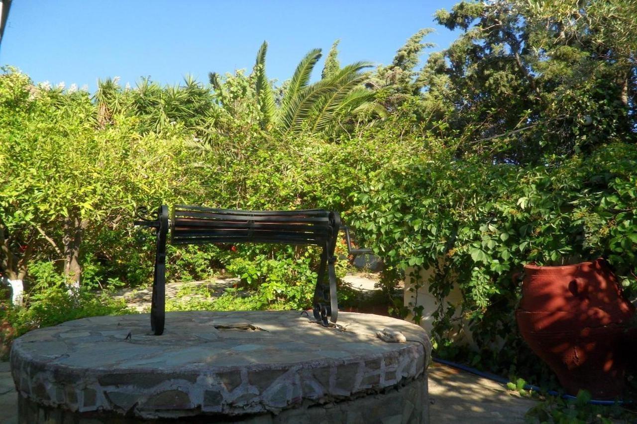 Sunningdale Hotel Agia Galini Exterior foto